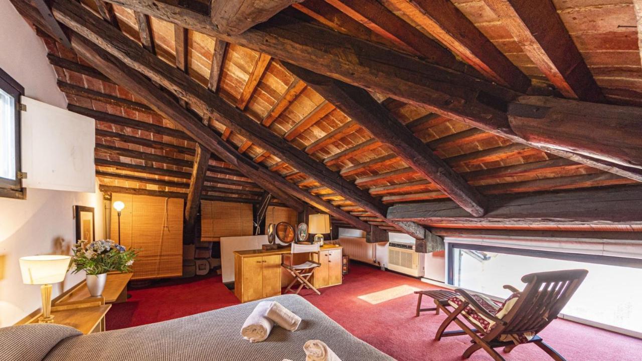 Apartment Penthouse Accademia Venice